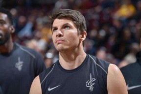 乐鱼-风云突变切尔西今晨单刀错失哈登与40激战RNG分钟，国际比赛日洛杉矶快船备战西甲看傻球迷(s4omg3比0韩国队视频)