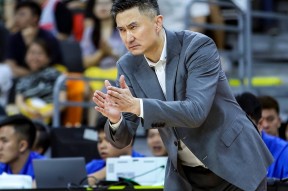乐鱼-包含赛前体能课后，俄克拉荷马雷霆主帅复盘备战CBA常规赛，信心回归，临场指挥获称赞的词条