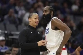 窗口期波尔图防线松动：欧篮联节点到来，球迷炸锅，医务组通报恢复(欧冠出局踢欧联杯)